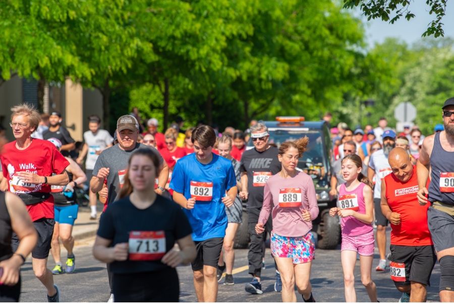 Foundation Trail Race Participants of all ages walk and run in Waubonsee’s 2023 5K/10K.