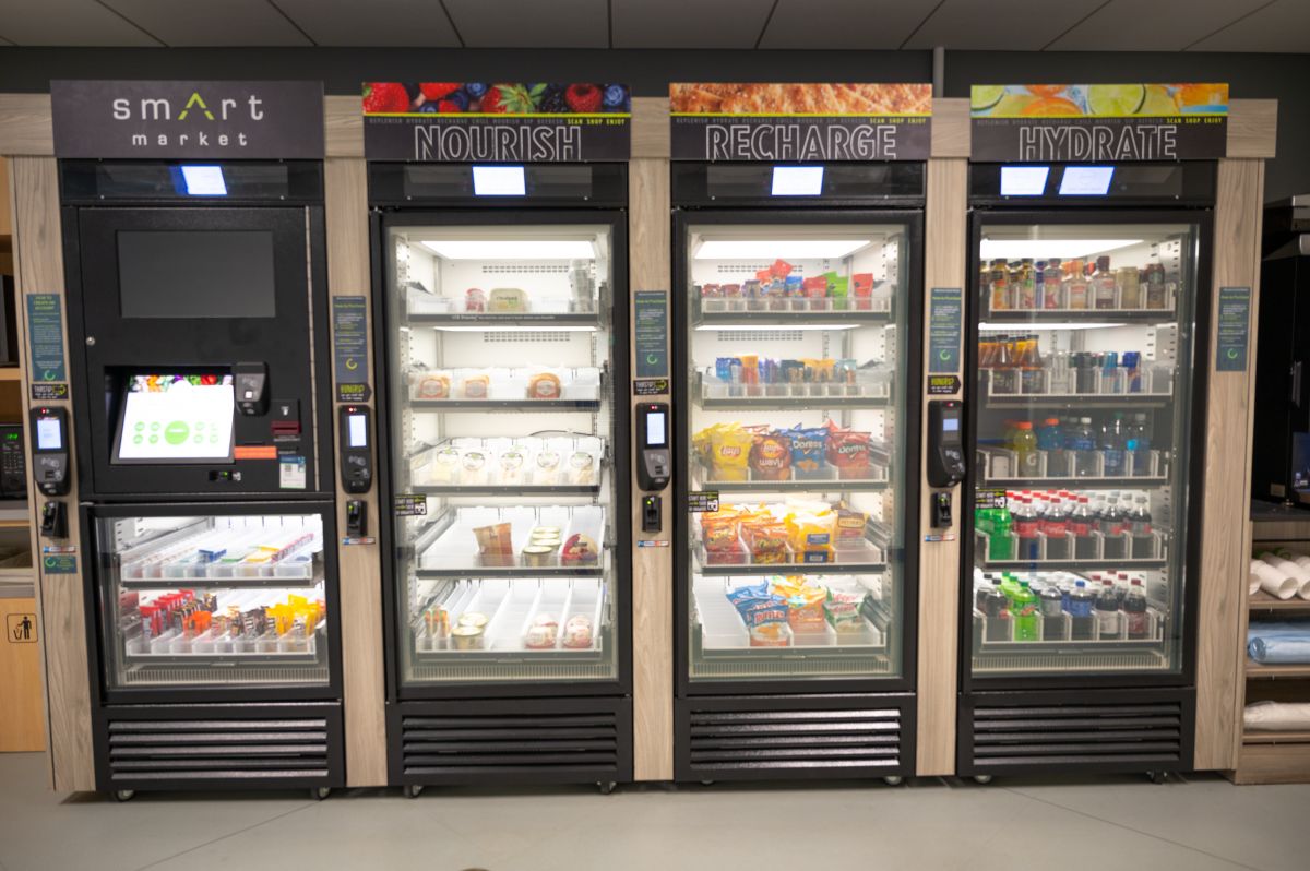 4 Smart Market Vending Machines