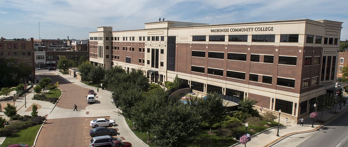 Aerial view of Aurora Downtown campus