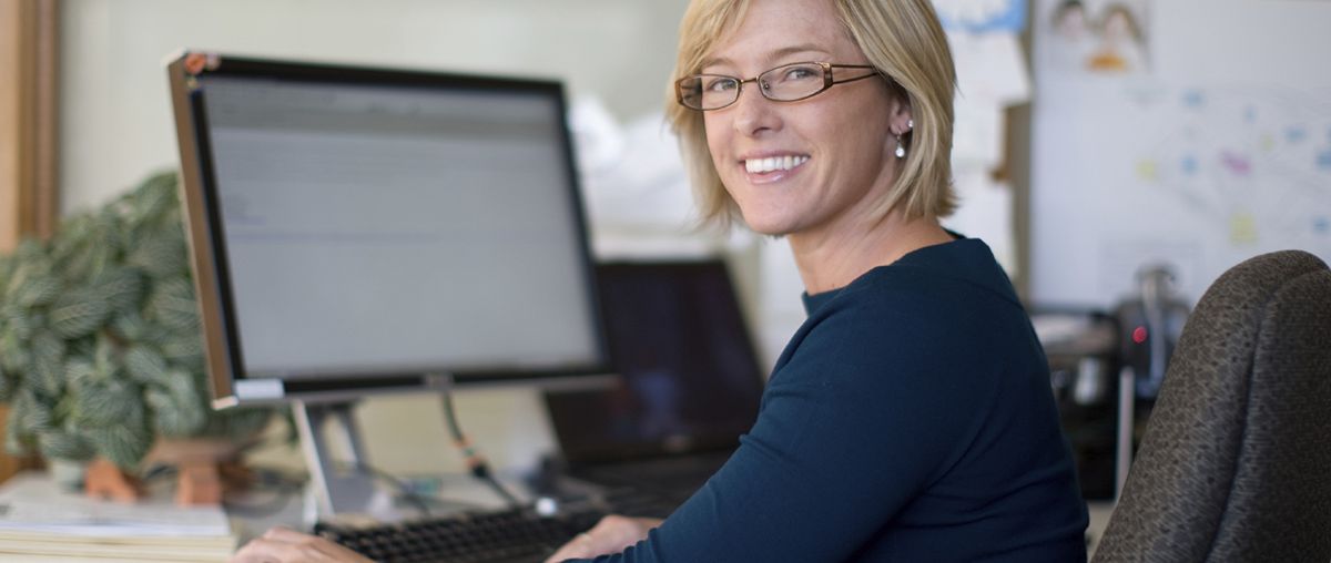 woman on computer L