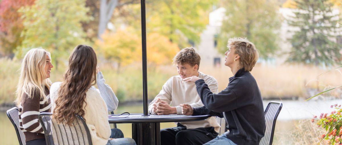 Students outside on sugar grove campus