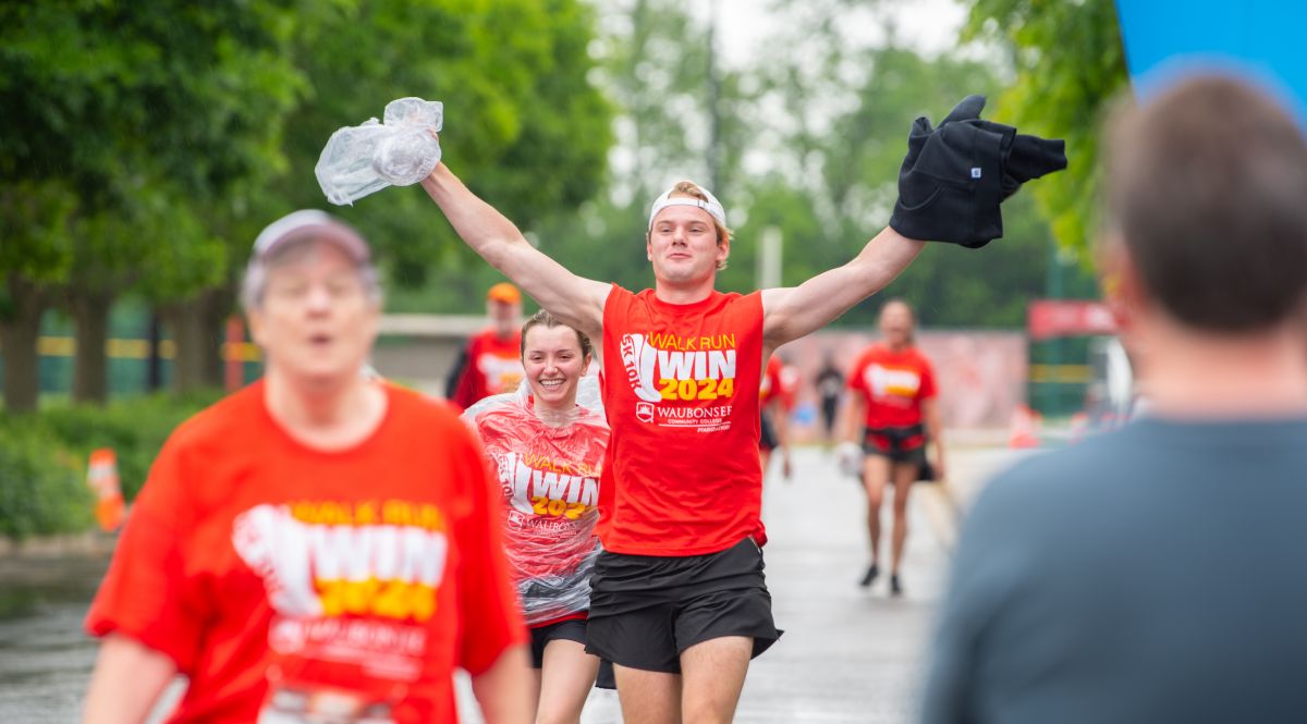 2024 Walk Run Win 5K/10K Trailrace runners