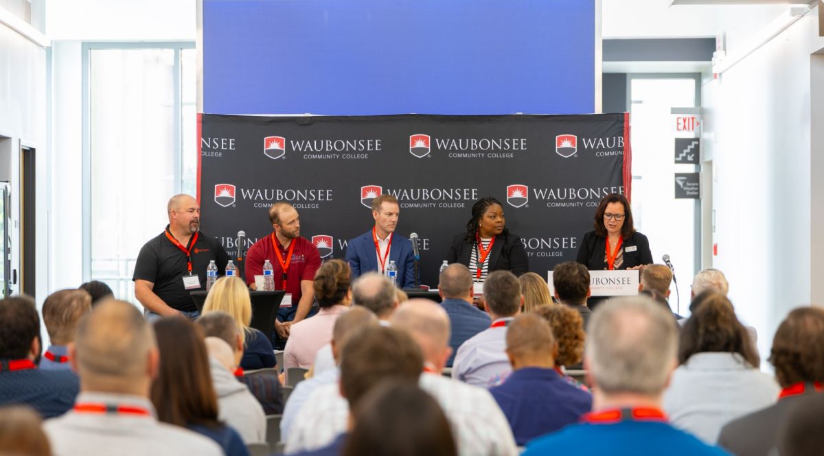 Pictured from left to right: Andrew Limoges (MSI Express), Jesse Brady (IMEC) Peter Skoda (Freudenberg Home and Cleaning Solutions), Ne’Keisha Stepney (Waubonsee Community College), and Kathy Gilmore Industrial Maintenance Program