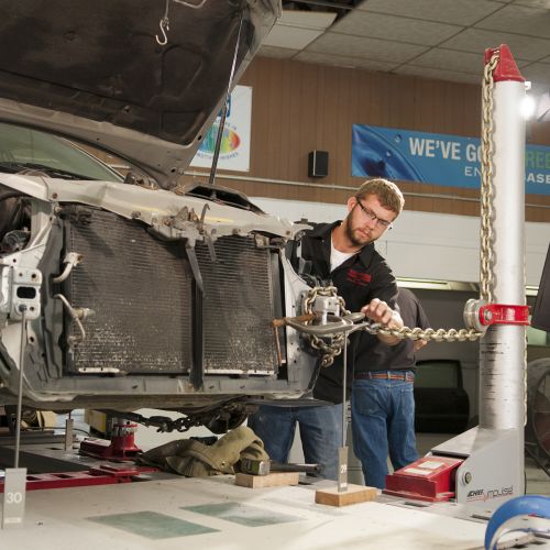 Student working in Auto Body Shop