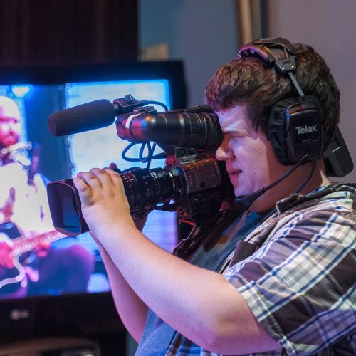 Camera Man TV Studio S