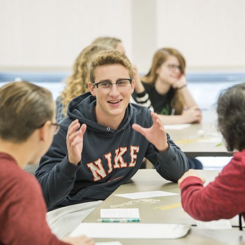 COM Students in Bodie