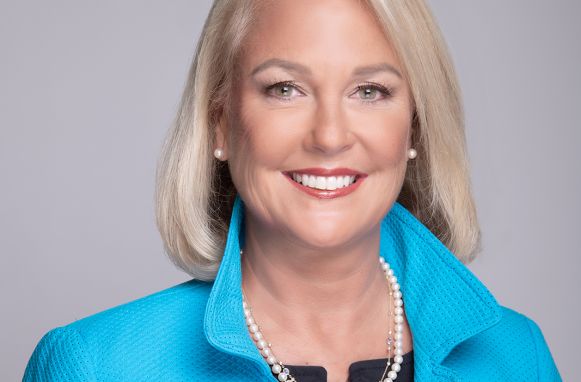 Shannon Kennedy Headshot 
