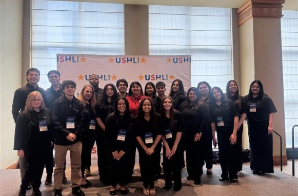 Ushli group student photo