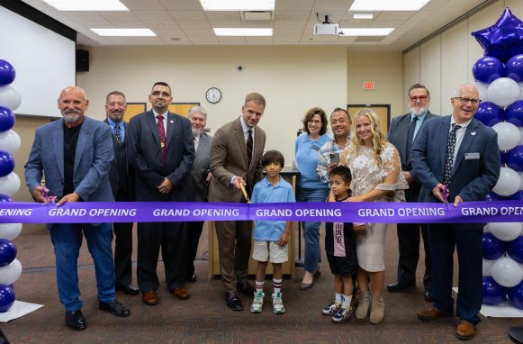 Dyslexia Center Ribbon Cutting Group