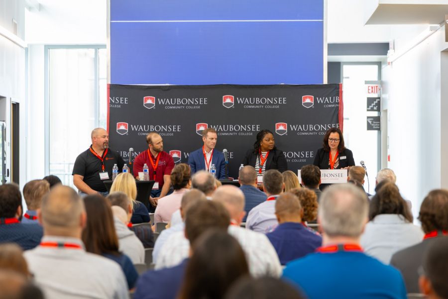 Pictured from left to right: Andrew Limoges (MSI Express), Jesse Brady (IMEC) Peter Skoda (Freudenberg Home and Cleaning Solutions), Ne’Keisha Stepney (Waubonsee Community College), and Kathy Gilmore Industrial Maintenance Program