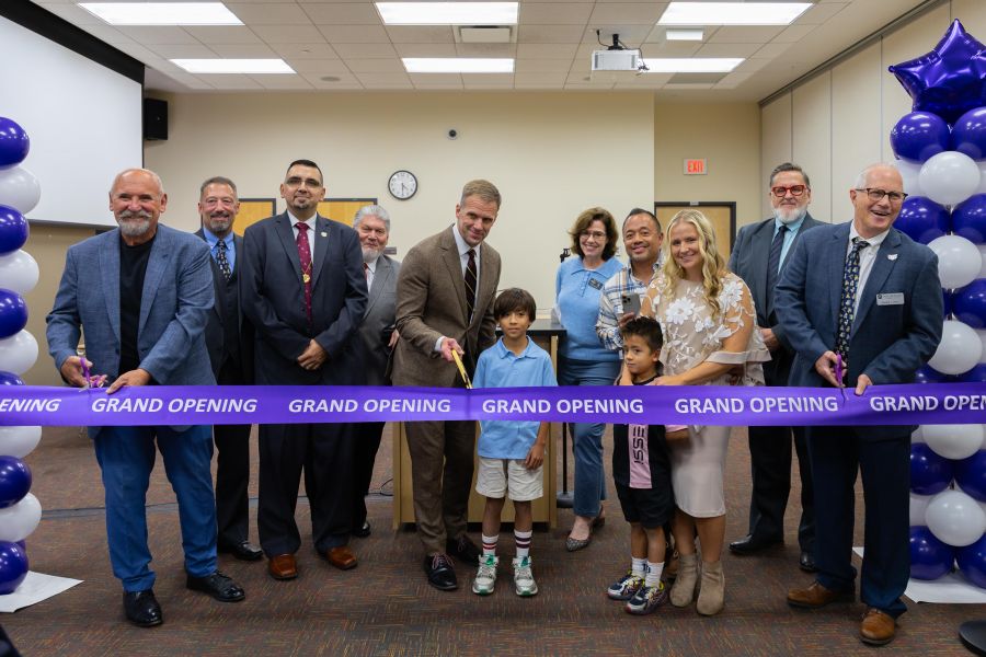 Dyslexia Center Ribbon Cutting Group