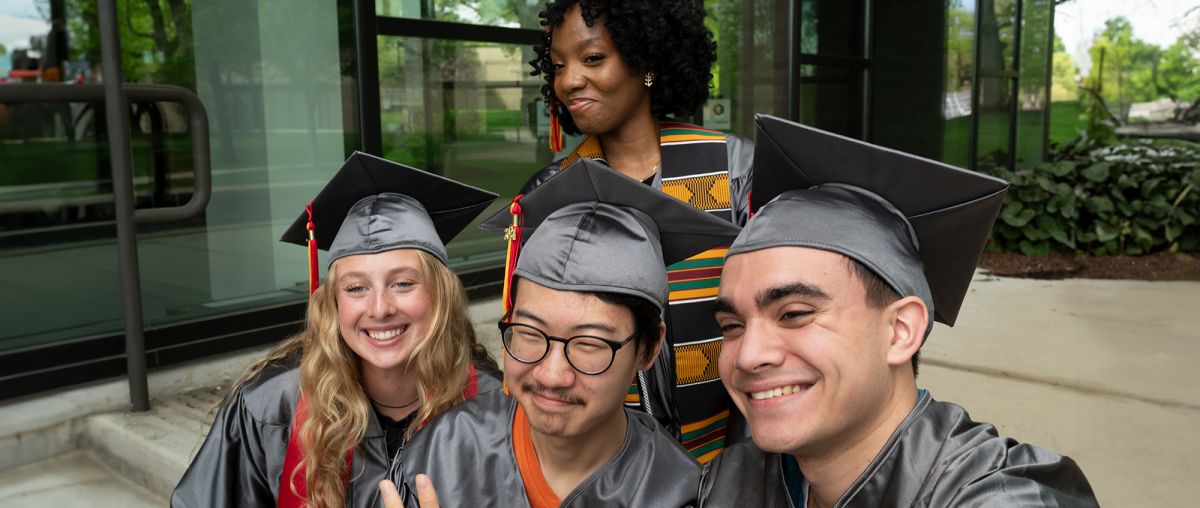 2024 Quickpath graduates posing for selfie